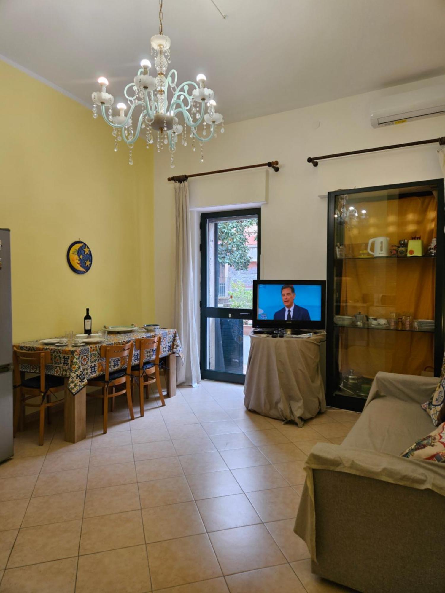 Апартаменты Casa Nicole - Letojanni Taormina Экстерьер фото